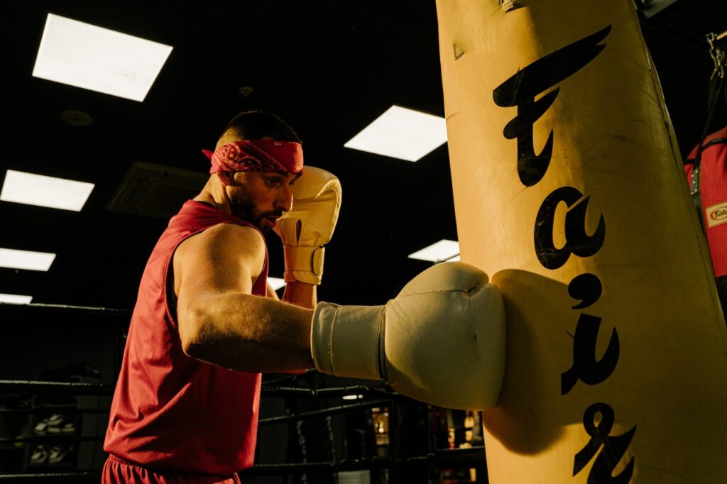 can a punching bag help you lose weight, does punching a punching bag make you lose weight, does using a punching bag help you lose weight, how to lose weight without exercising, how to lose weight in a month, how to lose weight on arms, how to lose weight in arms, how to lose weight without dieting