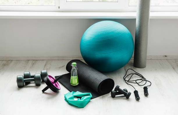 What to Bring to Yoga Classm balancedbrawn